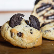 Oreo Dreamland: Cookies with Melty Choc & Real Oreos | Cookie Lookie